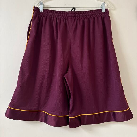 Lot Of University Minnesota Golden Gophers Large Nike Polo Shirts T-Shirt Shorts - Picture 9 of 16